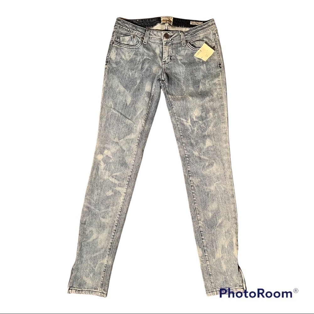 Dylan George Lucy acid wash bleached jeans zipper hem NWOT